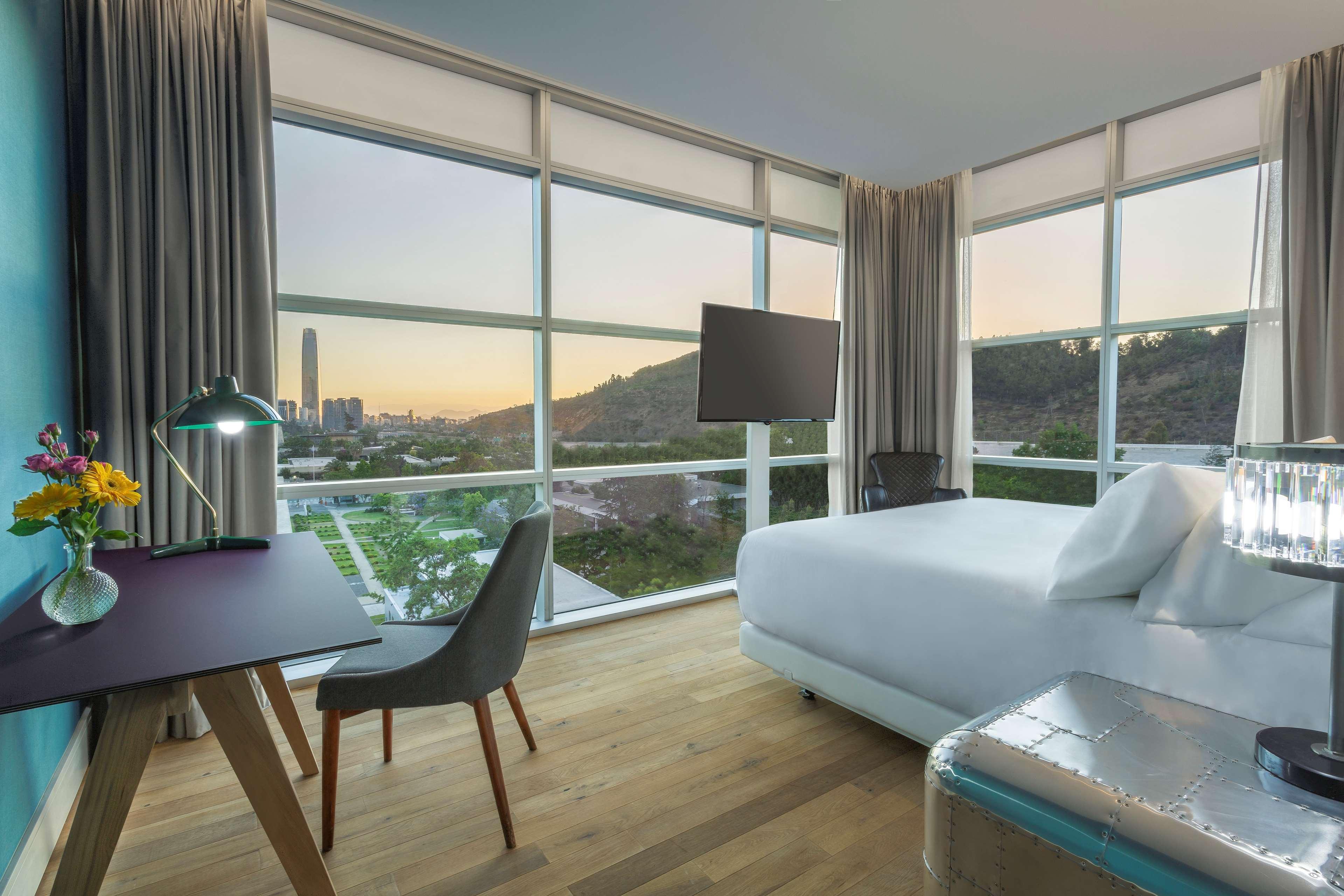 Готель Nh Collection Santiago Casacostanera Екстер'єр фото